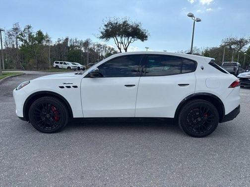 2025 Maserati Grecale Modena