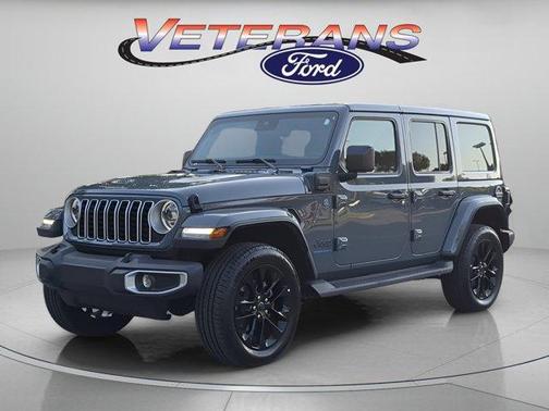 Anvil Clearcoat 2025 Jeep Wrangler 4xe Sahara