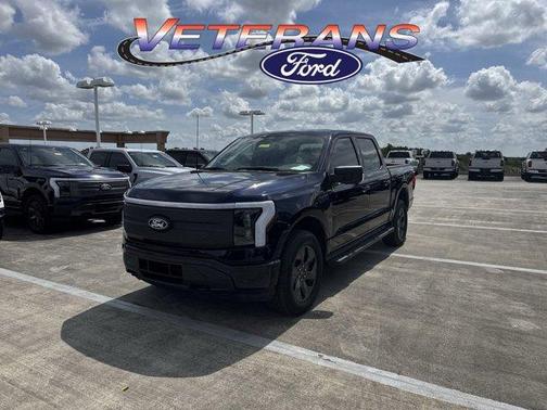 2025 Ford F-150 Lightning Flash