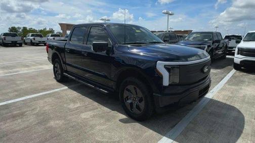 2025 Ford F-150 Lightning Flash