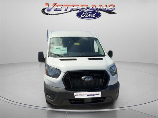2025 Ford Transit-250 148 WB Medium Roof Cargo