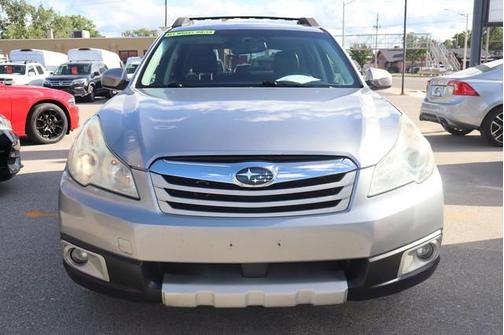 2011 Subaru Outback 3.6 R Limited