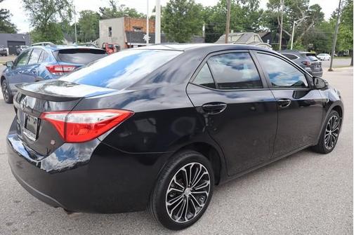 BLACK 2015 Toyota Corolla S Plus