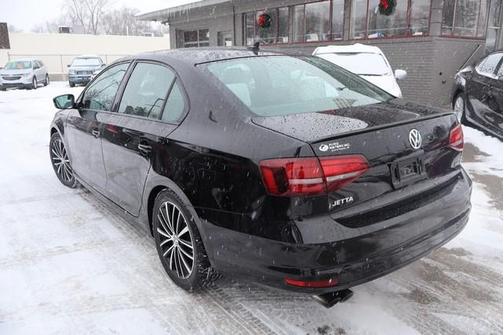 2016 Volkswagen Jetta 1.8T Sport