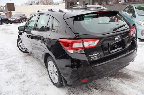 2017 Subaru Impreza 2.0i Premium