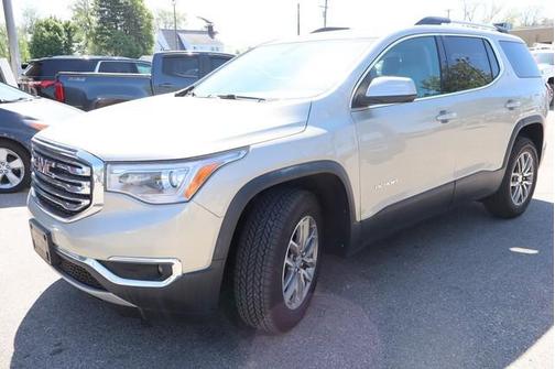 2017 GMC Acadia SLE-2