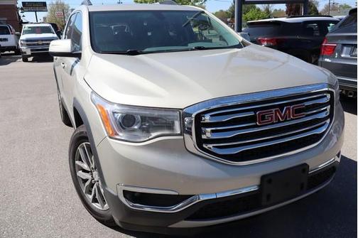 2017 GMC Acadia SLE-2