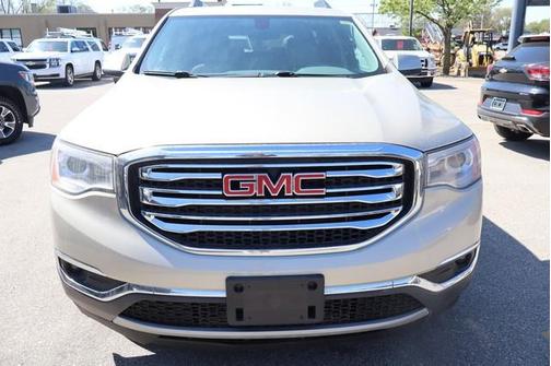 2017 GMC Acadia SLE-2