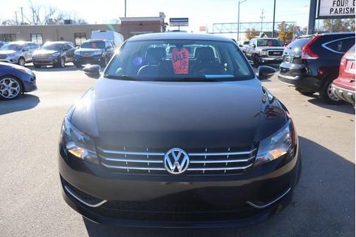 2012 Volkswagen Passat 2.5 SEL