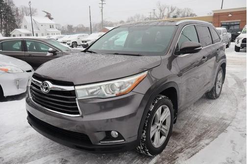 2016 Toyota Highlander Limited Platinum