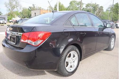 BLACK 2015 Chevrolet Cruze 1LT
