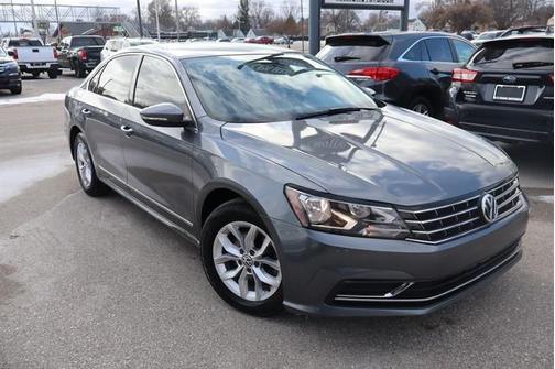 2016 Volkswagen Passat 1.8T S