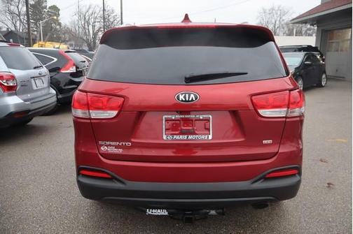 2018 Kia Sorento LX