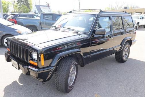 1998 Jeep Cherokee Sport 4WD