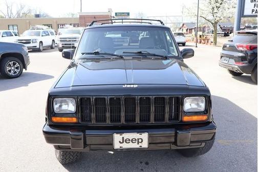 1998 Jeep Cherokee Sport 4WD