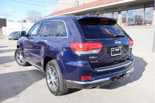 2017 Jeep Grand Cherokee Summit