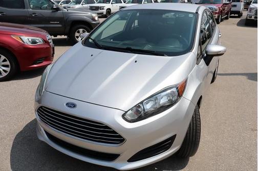 2016 Ford Fiesta SE