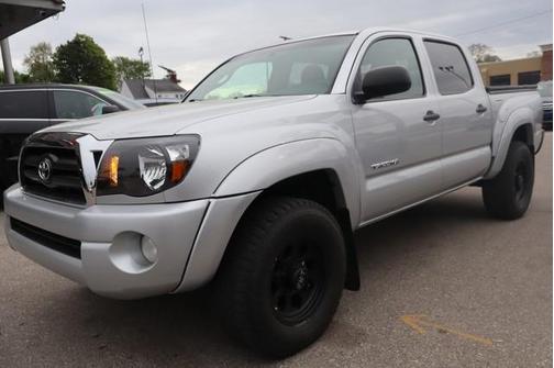 SILVER 2010 Toyota Tacoma Double Cab