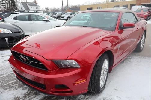 2013 Ford Mustang V6