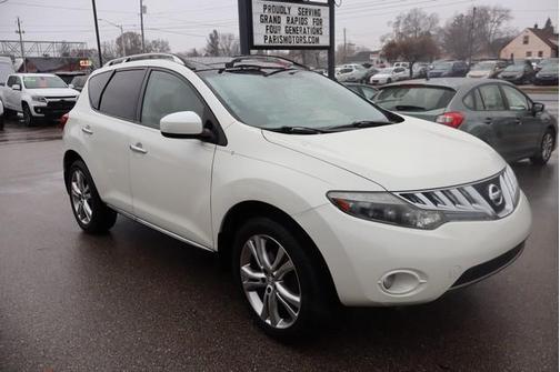 2009 Nissan Murano LE