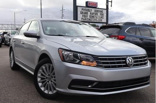 2016 Volkswagen Passat 1.8T SE