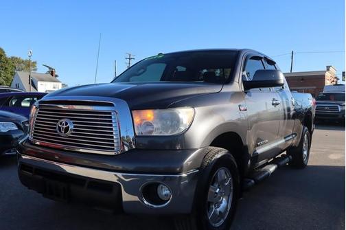 2011 Toyota Tundra Grade