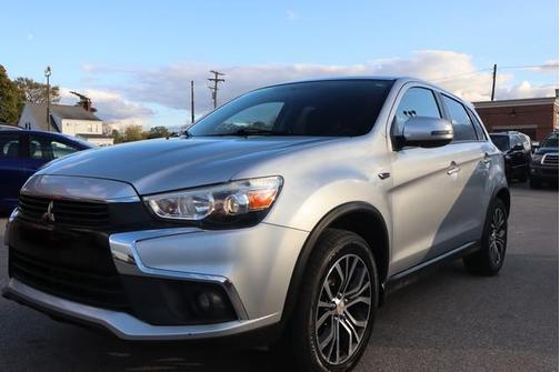 2017 Mitsubishi Outlander Sport 2.4 SE