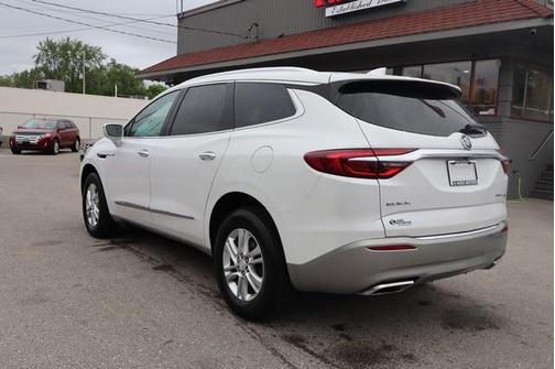 WHITE 2018 Buick Enclave Premium