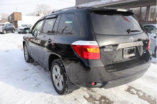 2008 Toyota Highlander Sport