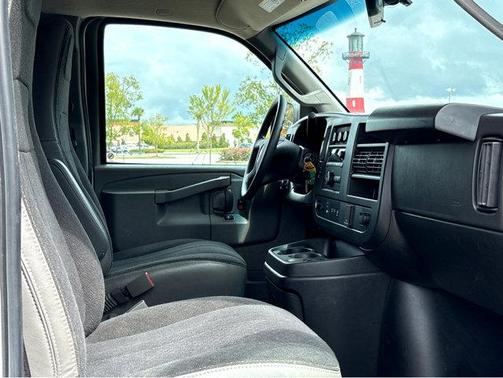 2023 Chevrolet Express 2500 Work Van