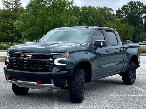 2025 Chevrolet Silverado 1500 ZR2