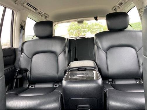 2021 INFINITI QX80 Luxe