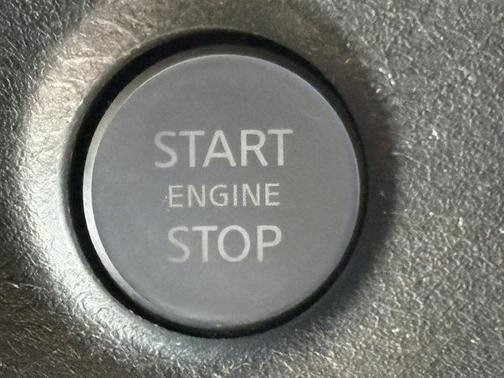 2022 Nissan Frontier PRO-X