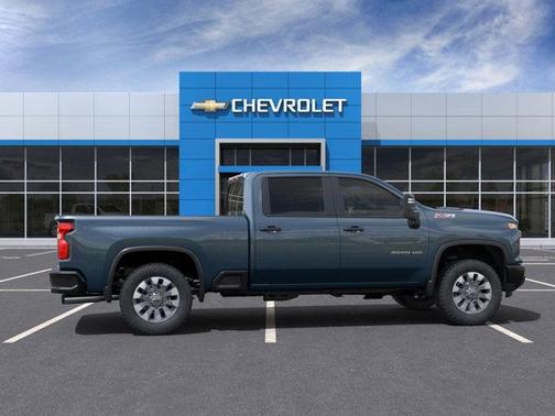 2025 Chevrolet Silverado 2500 Custom