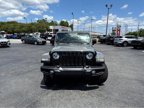 2023 Jeep Gladiator Sport