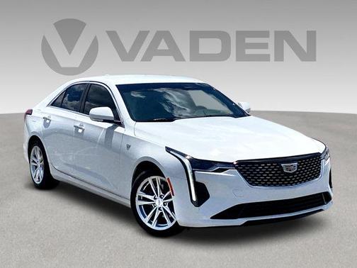 2022 Cadillac CT4 Luxury