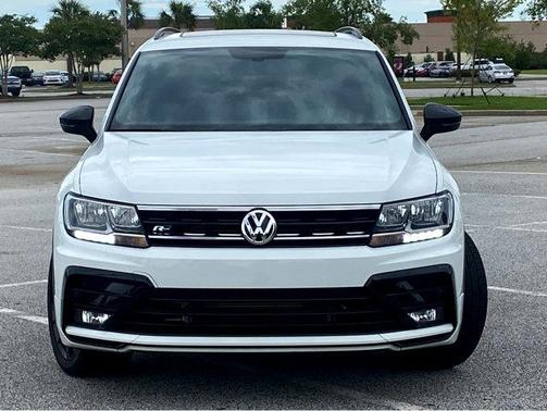 2020 Volkswagen Tiguan 2.0T SE R-Line Black