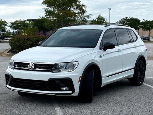 2020 Volkswagen Tiguan 2.0T SE R-Line Black