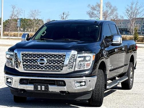2018 Nissan Titan XD SL