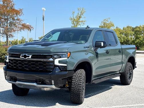 2025 Chevrolet Silverado 1500 ZR2