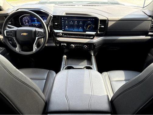 2025 Chevrolet Silverado 2500 LTZ