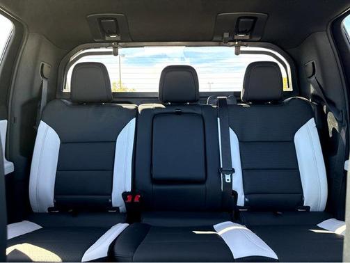 2025 Chevrolet Silverado EV RST