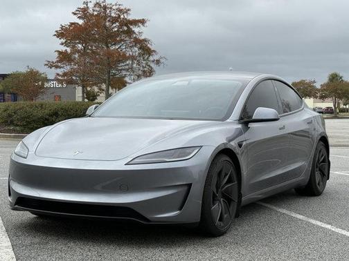 2025 Tesla Model 3 Long Range