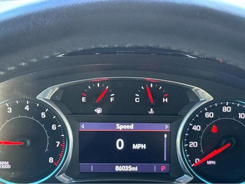 2022 Chevrolet Traverse LT Leather