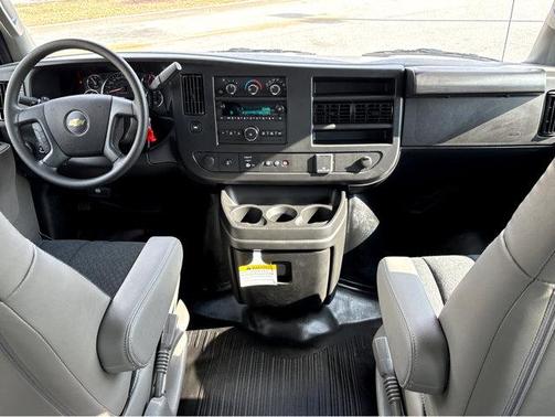 2025 Chevrolet Express 2500 Work Van