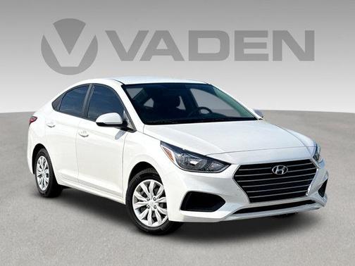 2022 Hyundai Accent SE