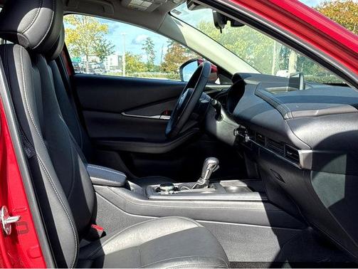 2022 Mazda CX-30 2.5 S Select Package