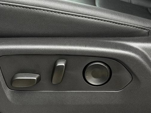 2025 Chevrolet Silverado 3500 LTZ