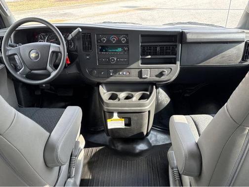 2025 Chevrolet Express 2500 Work Van