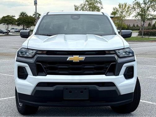 2025 Chevrolet Colorado LT